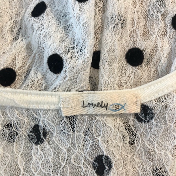 Lovely sheer lace high low sleeveless top S - Picture 7 of 7